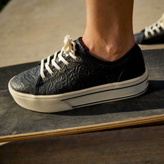 Skylar Shoe