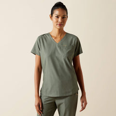 Beth Basic Scrub Top