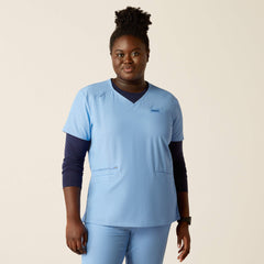 Clara 6 Pocket Scrub Top