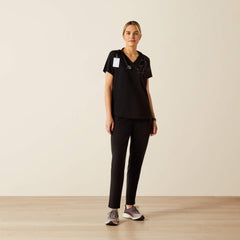 Beth Basic Scrub Top