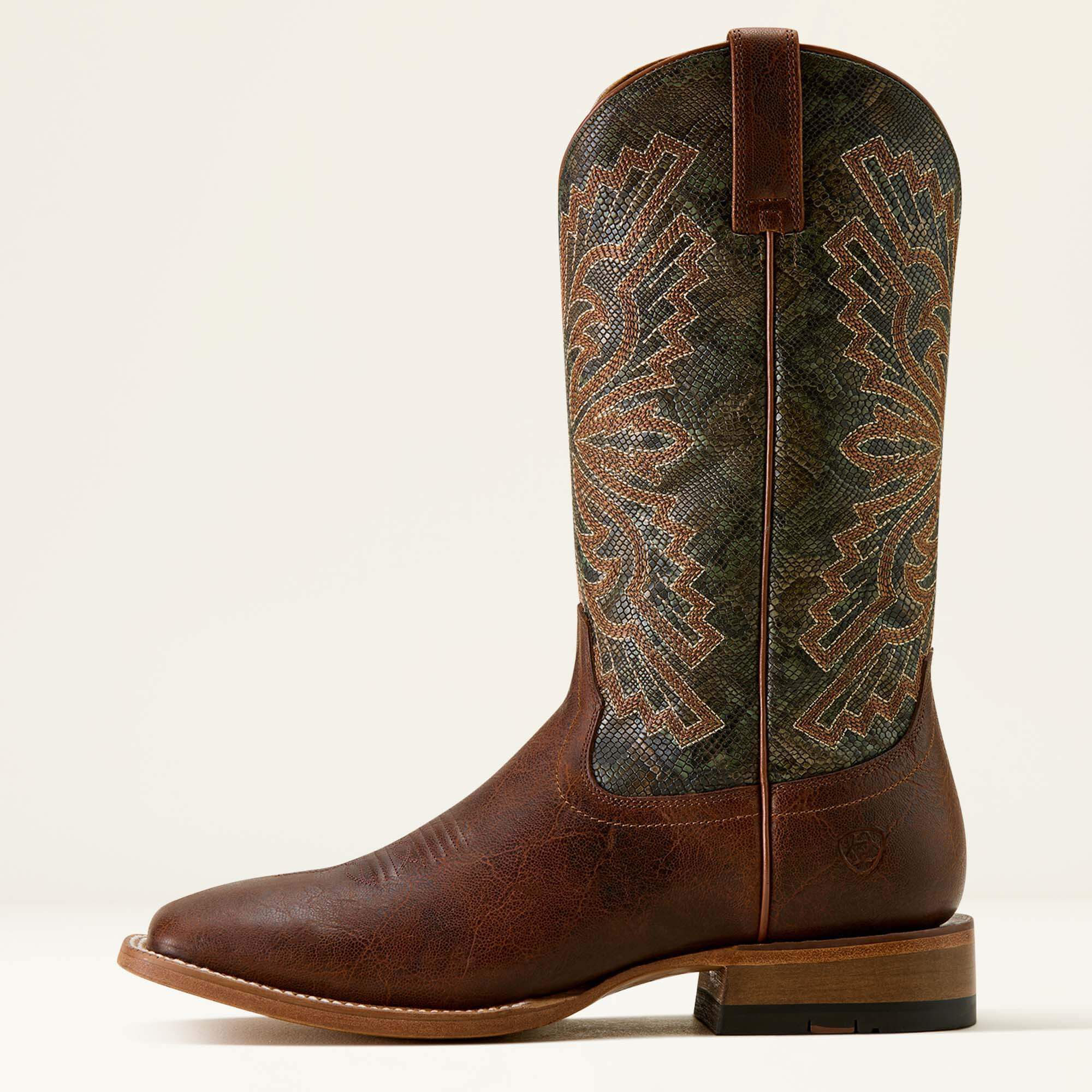 Sting Wide Square Toe Cowboy Boot