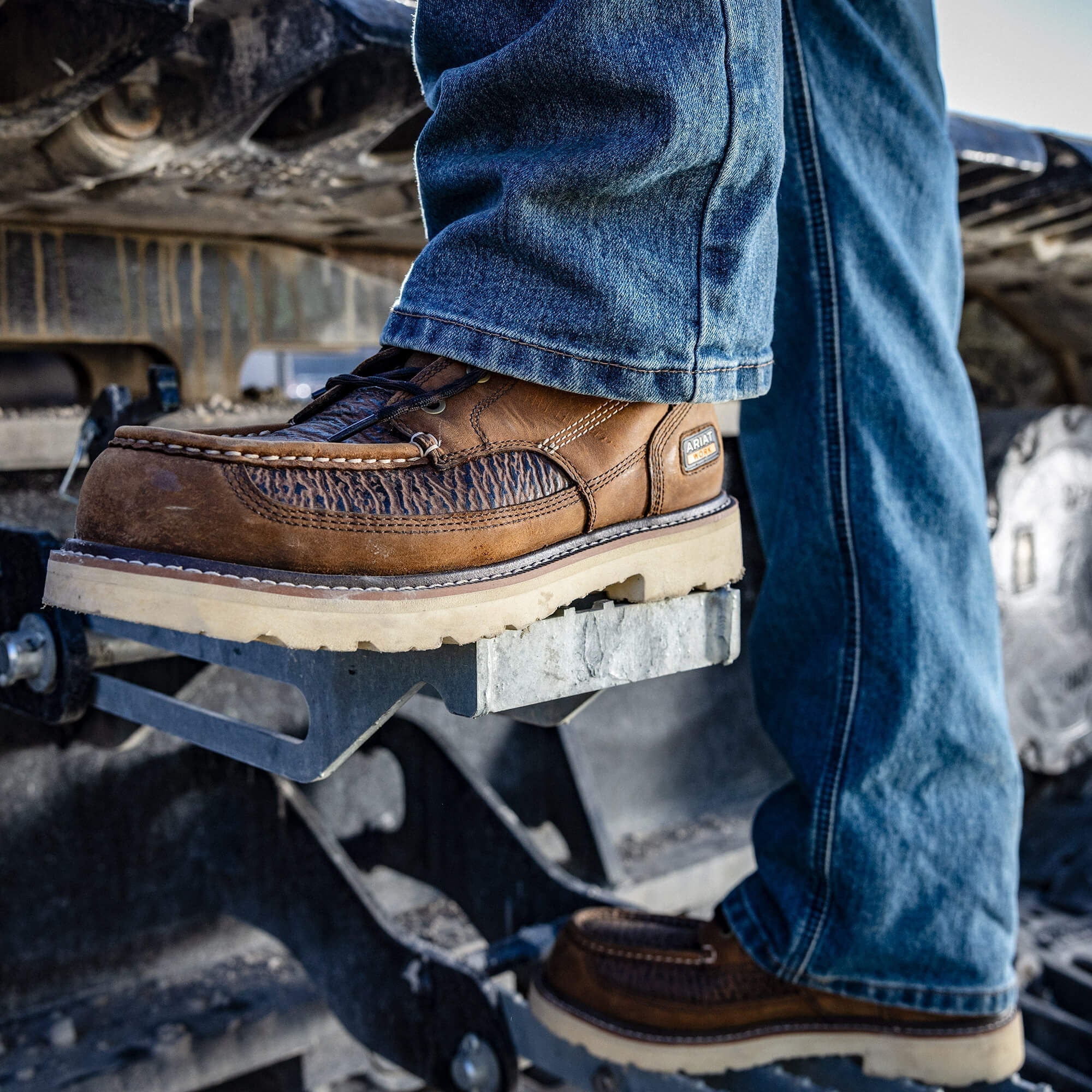 Rebar Lift Chukka Composite Toe Work Boot