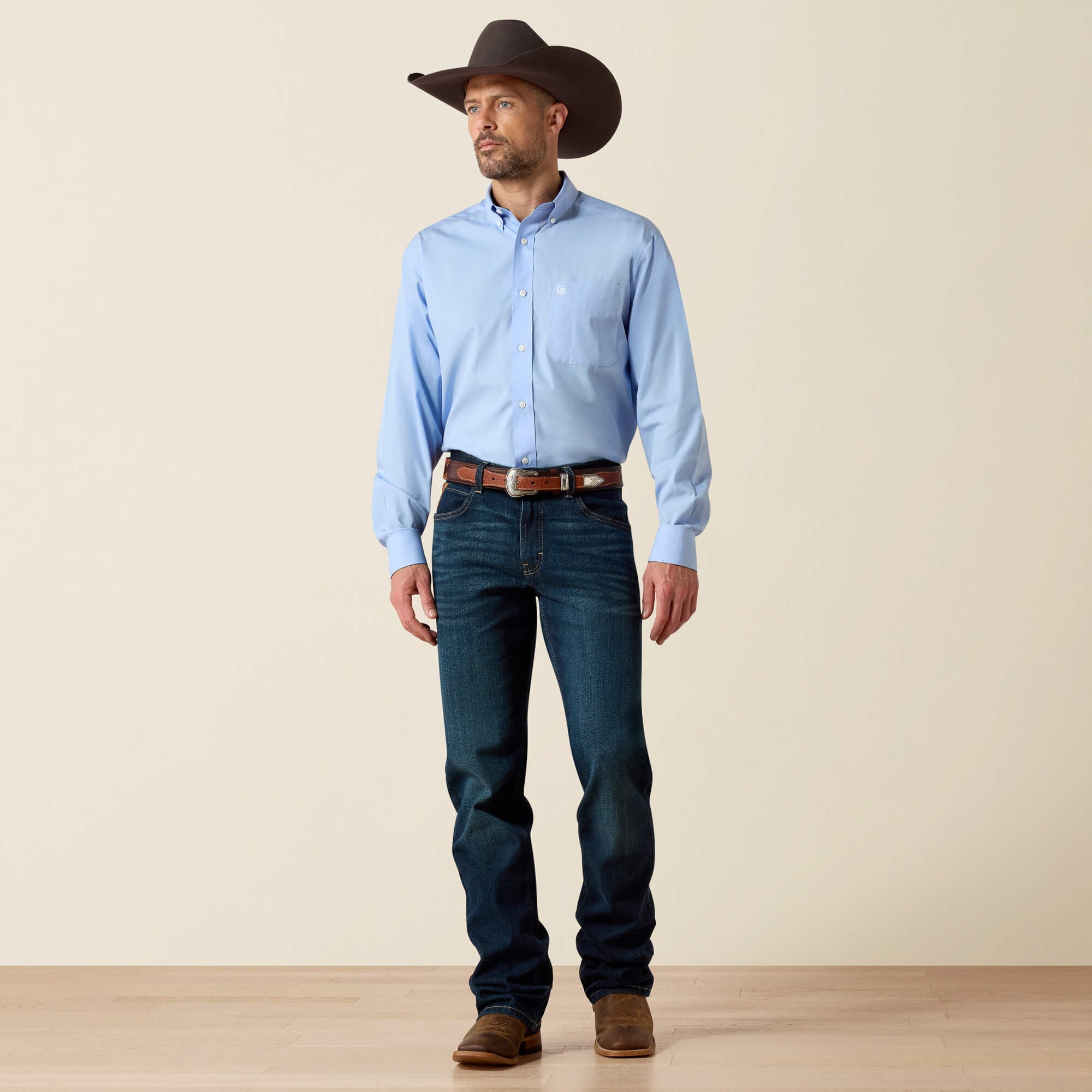 M5 Slim Stretch Legacy Stackable Straight Leg Jean