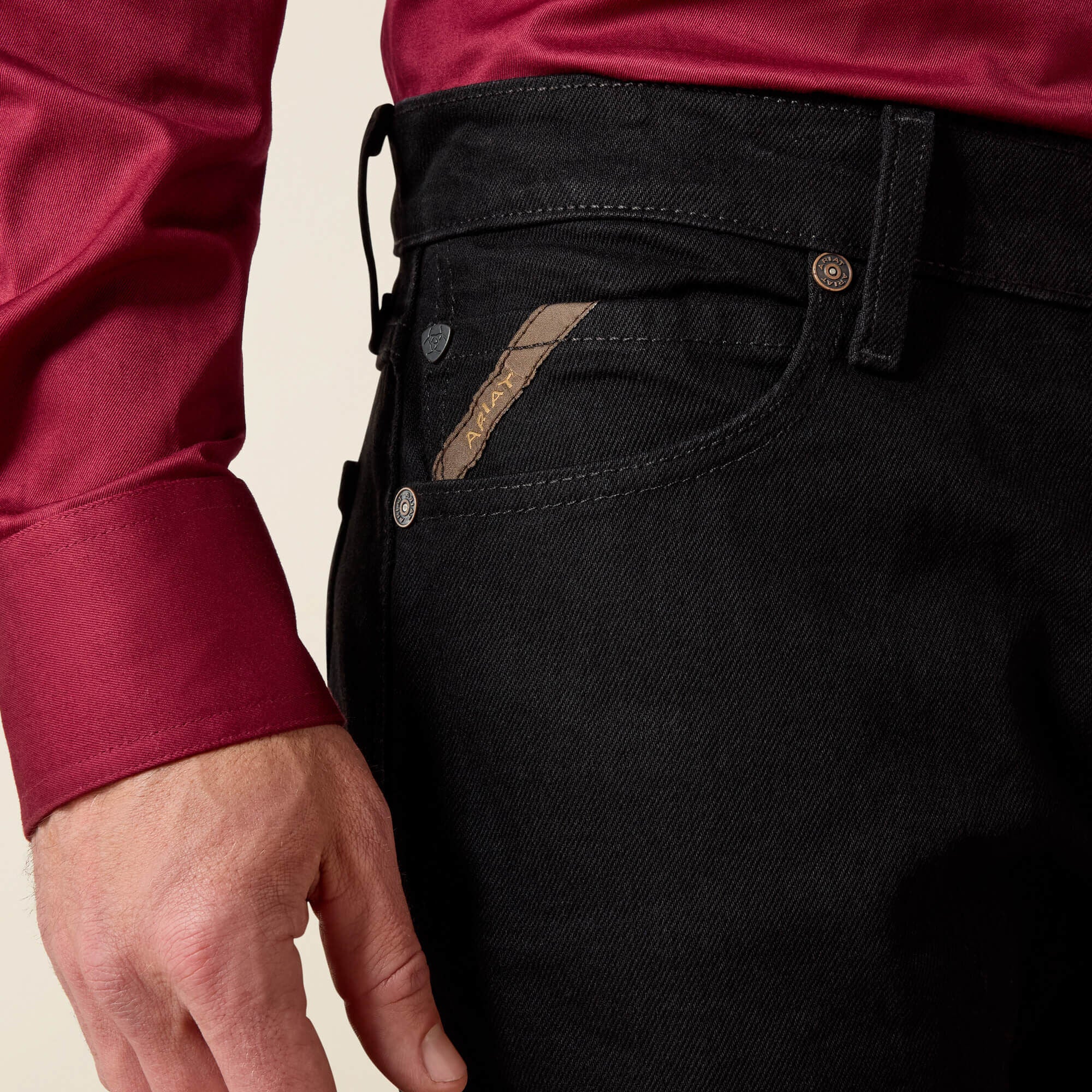 M7 Slim Legacy Straight Jean