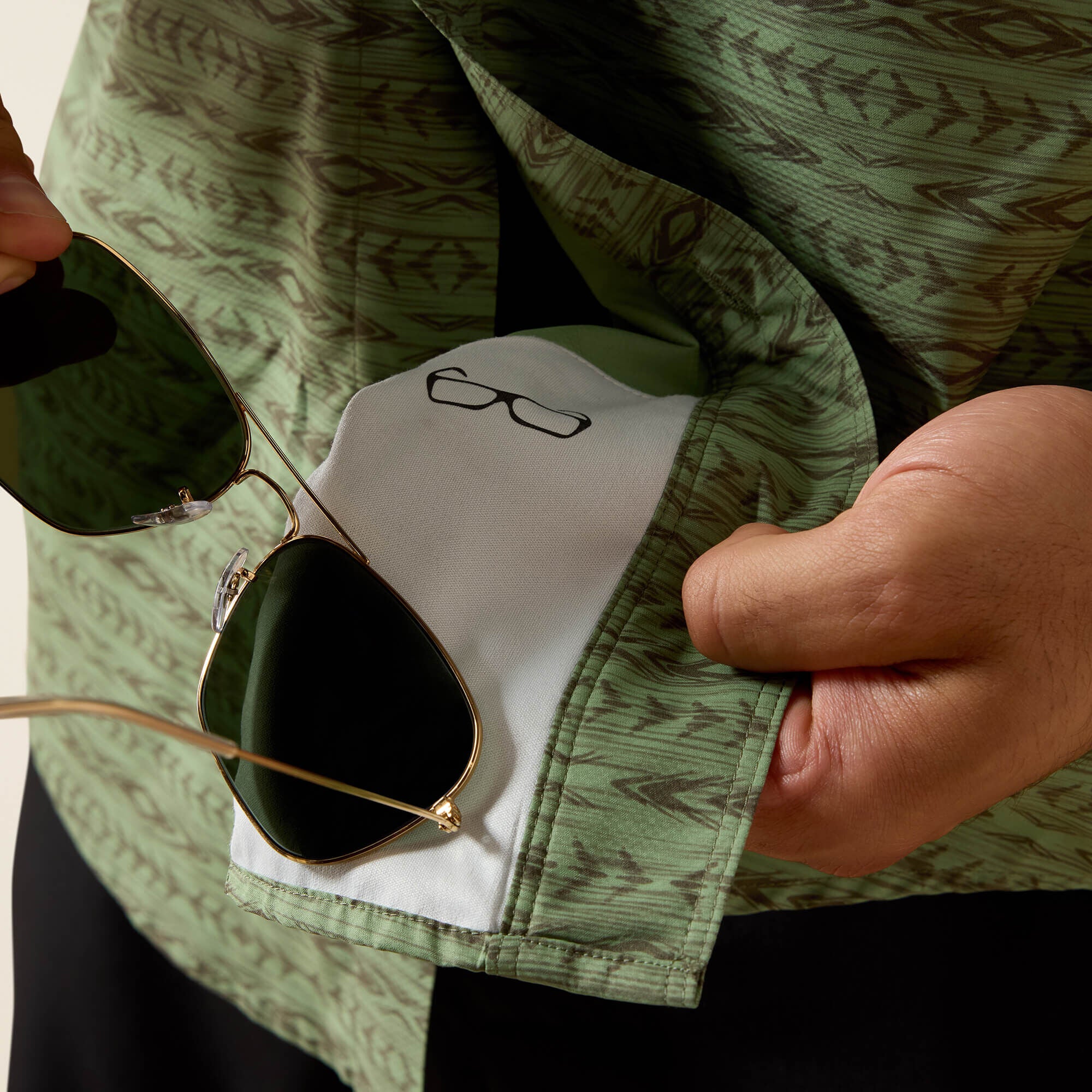 Printed VentTEK Outbound Classic Fit Shirt