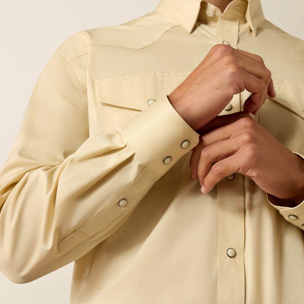 Lightweight Twill Classic Fit Snap Shirt