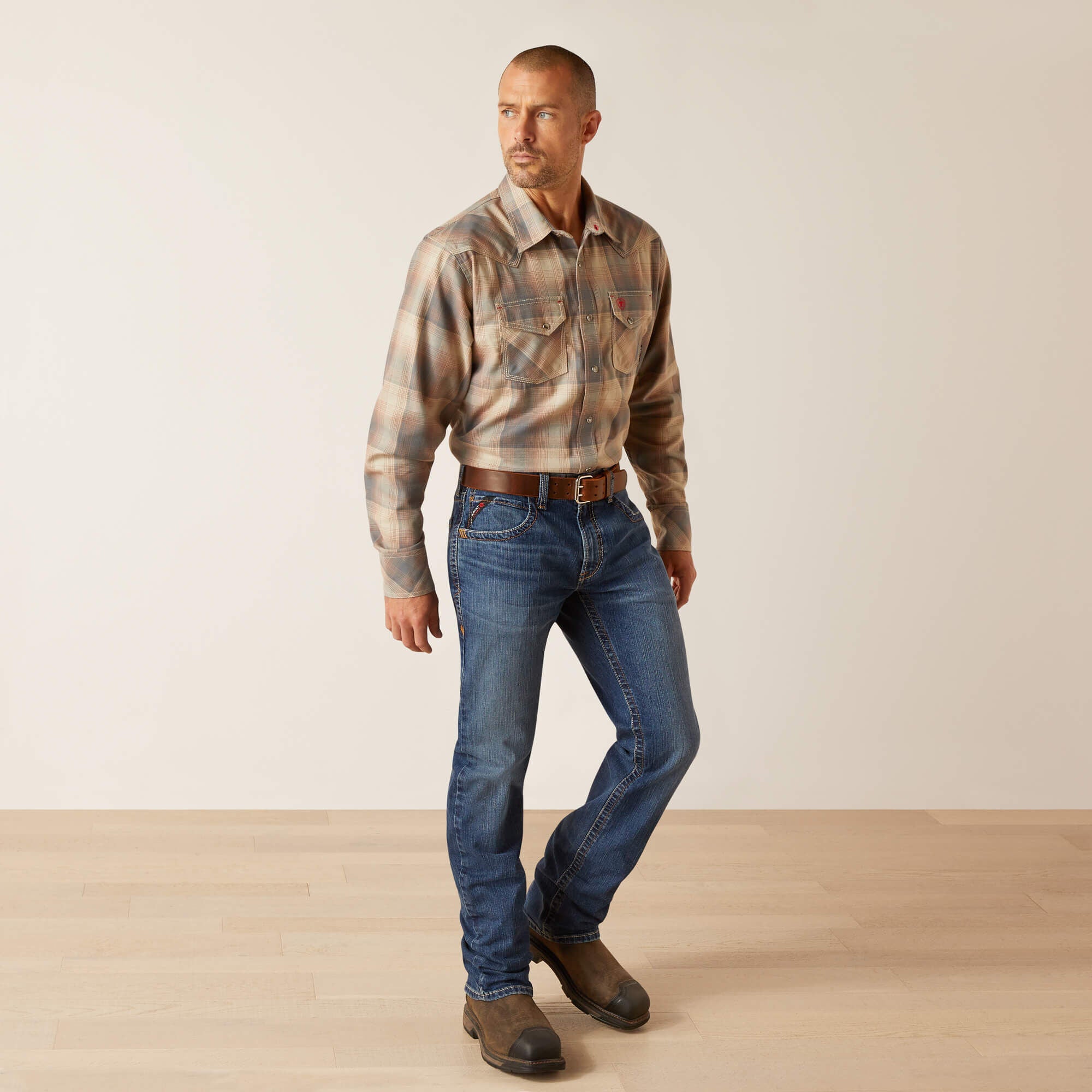 FR M5 Basic Straight Leg Jean