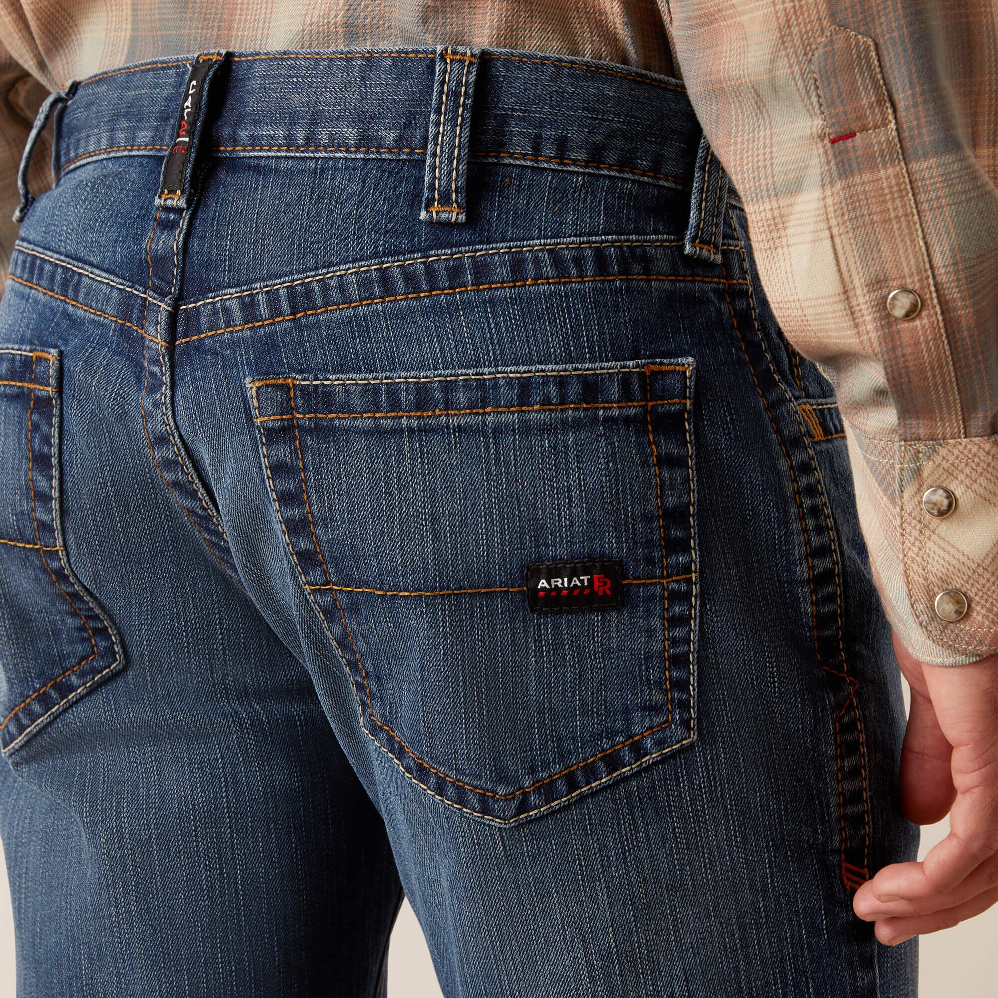 FR M5 Basic Straight Leg Jean