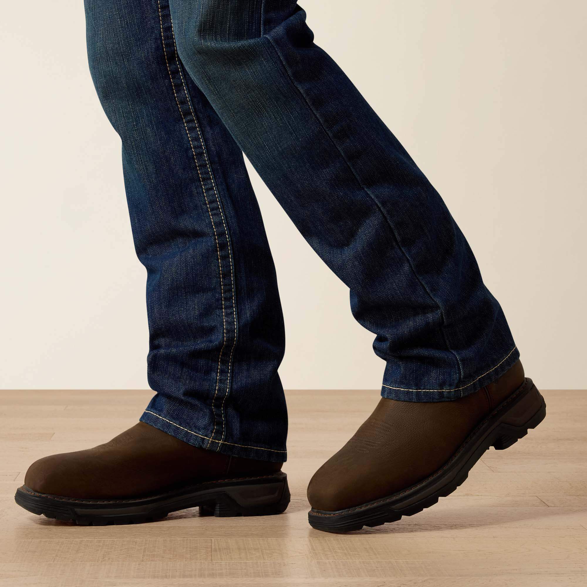 FR M4 Relaxed Boundary Boot Cut Jean