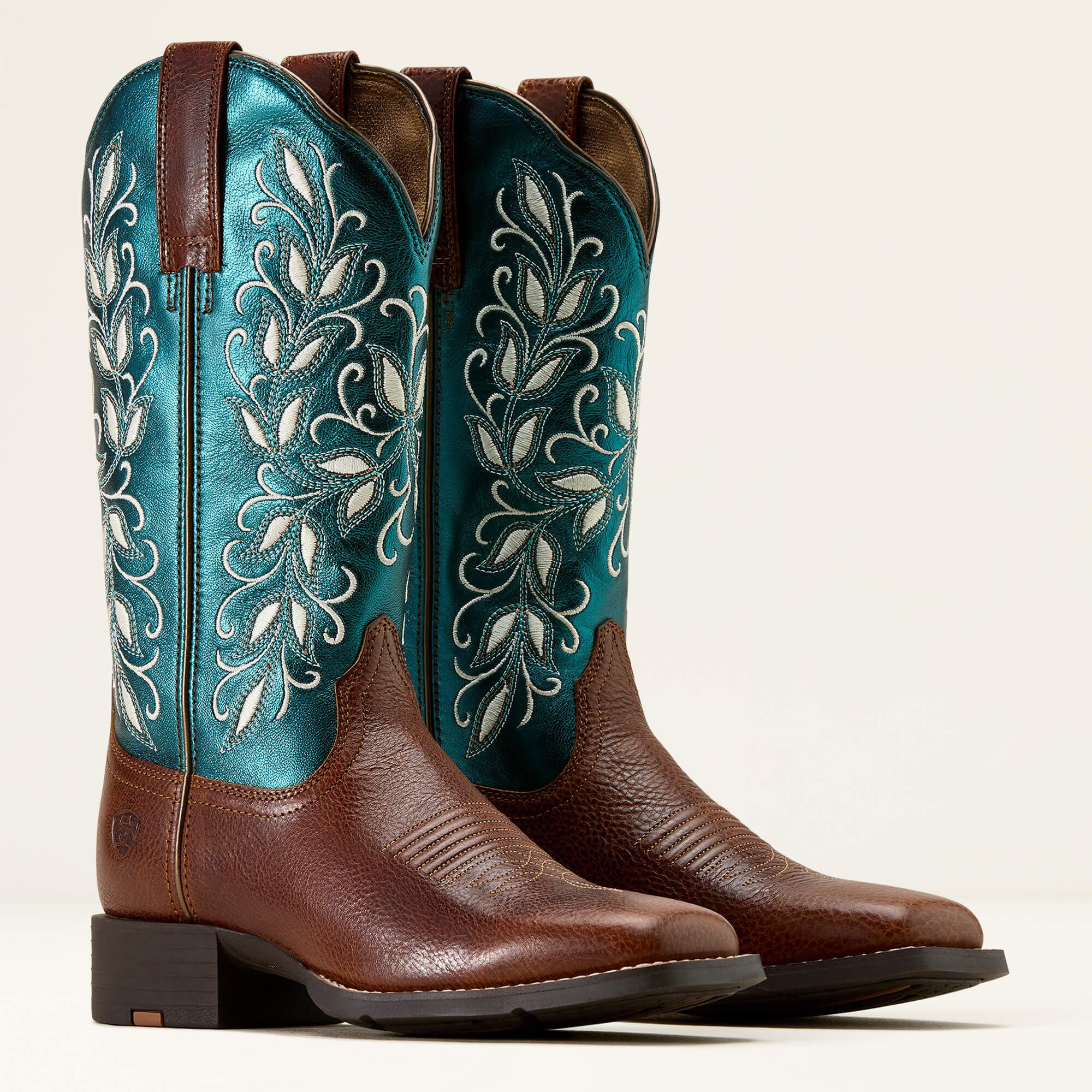 Round Up Holly Wide Square Toe Western Boot