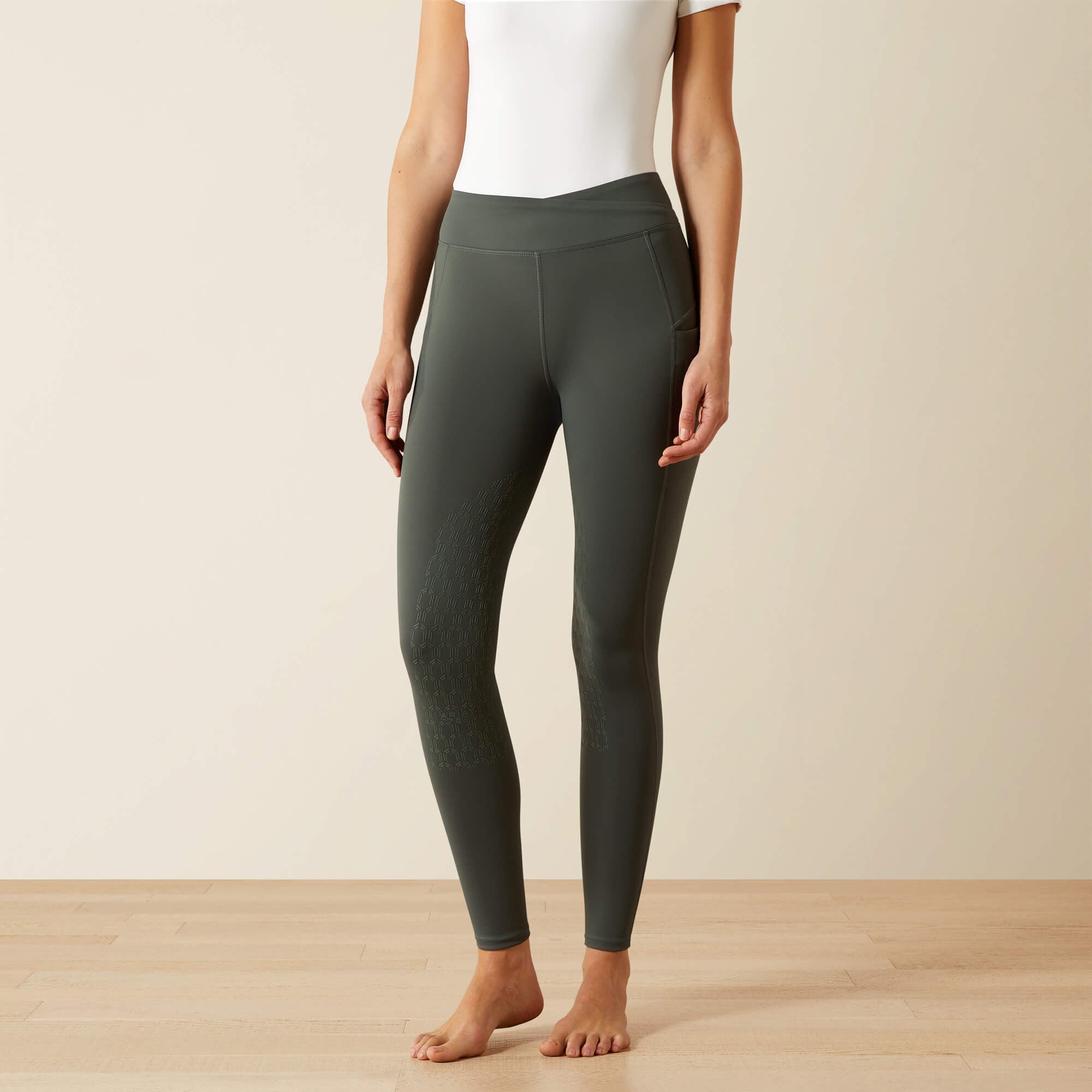 Avail 2.0 Half Grip Tight