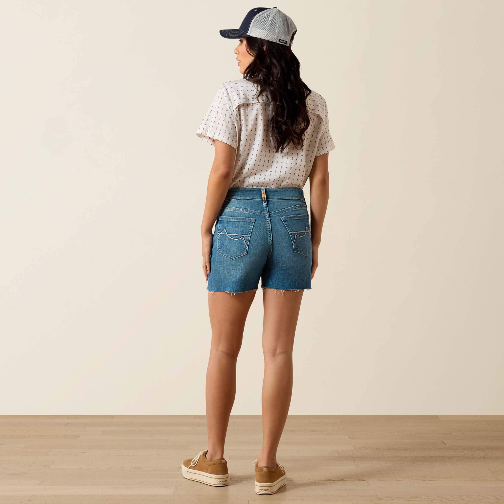 Perfect Rise Maren 5" Short