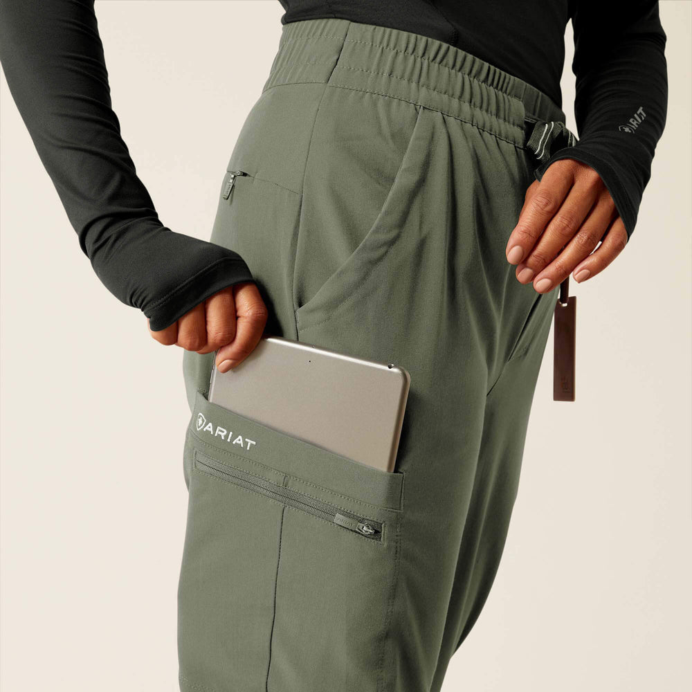 Blackwell Cargo Stretch Jogger Scrub Pant