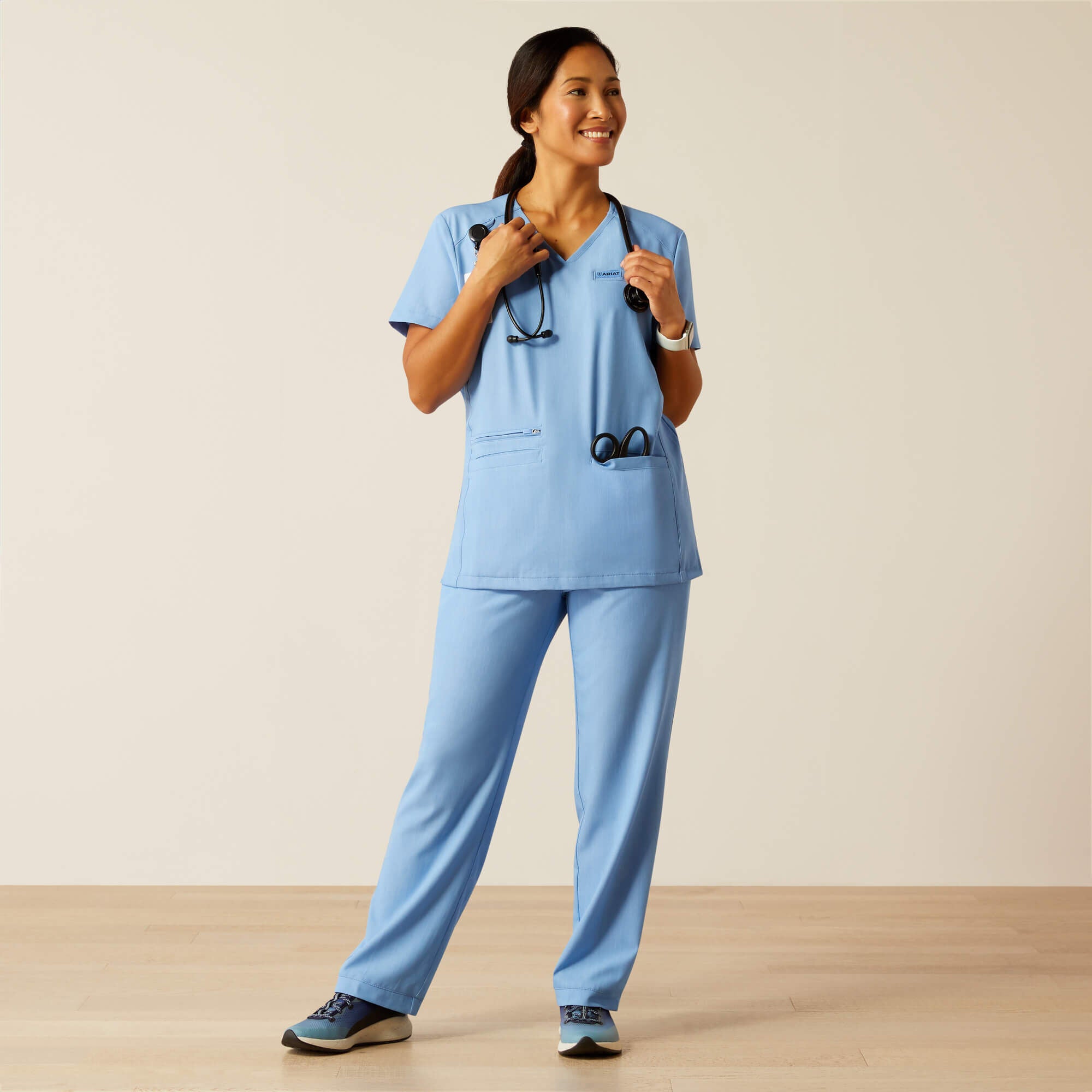 Clara 6 Pocket Scrub Top