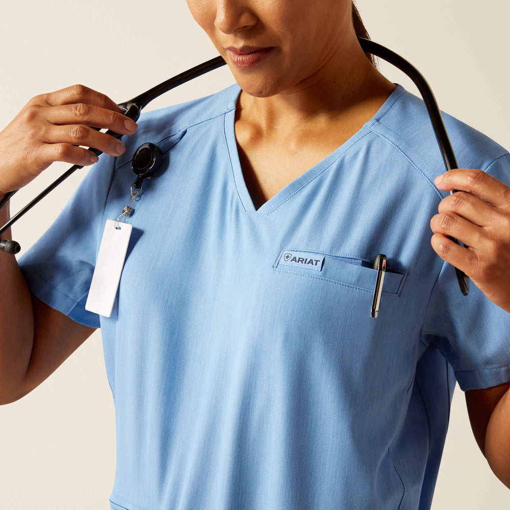 Clara 6 Pocket Scrub Top
