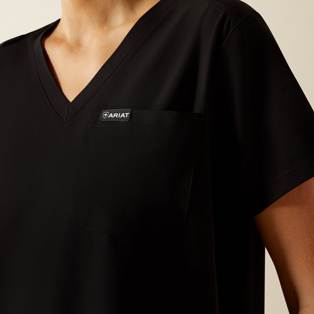 Beth Basic Scrub Top