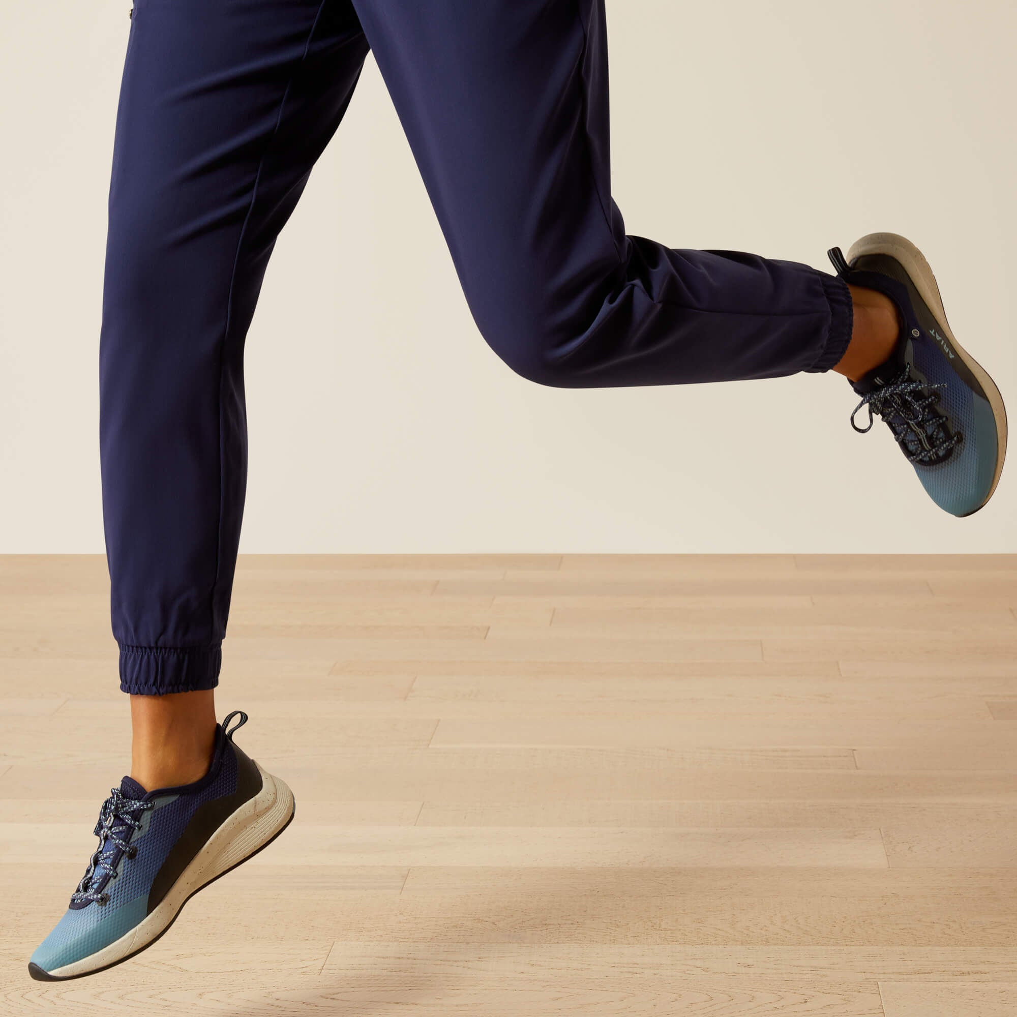 Blackwell Cargo Stretch Jogger Scrub Pant