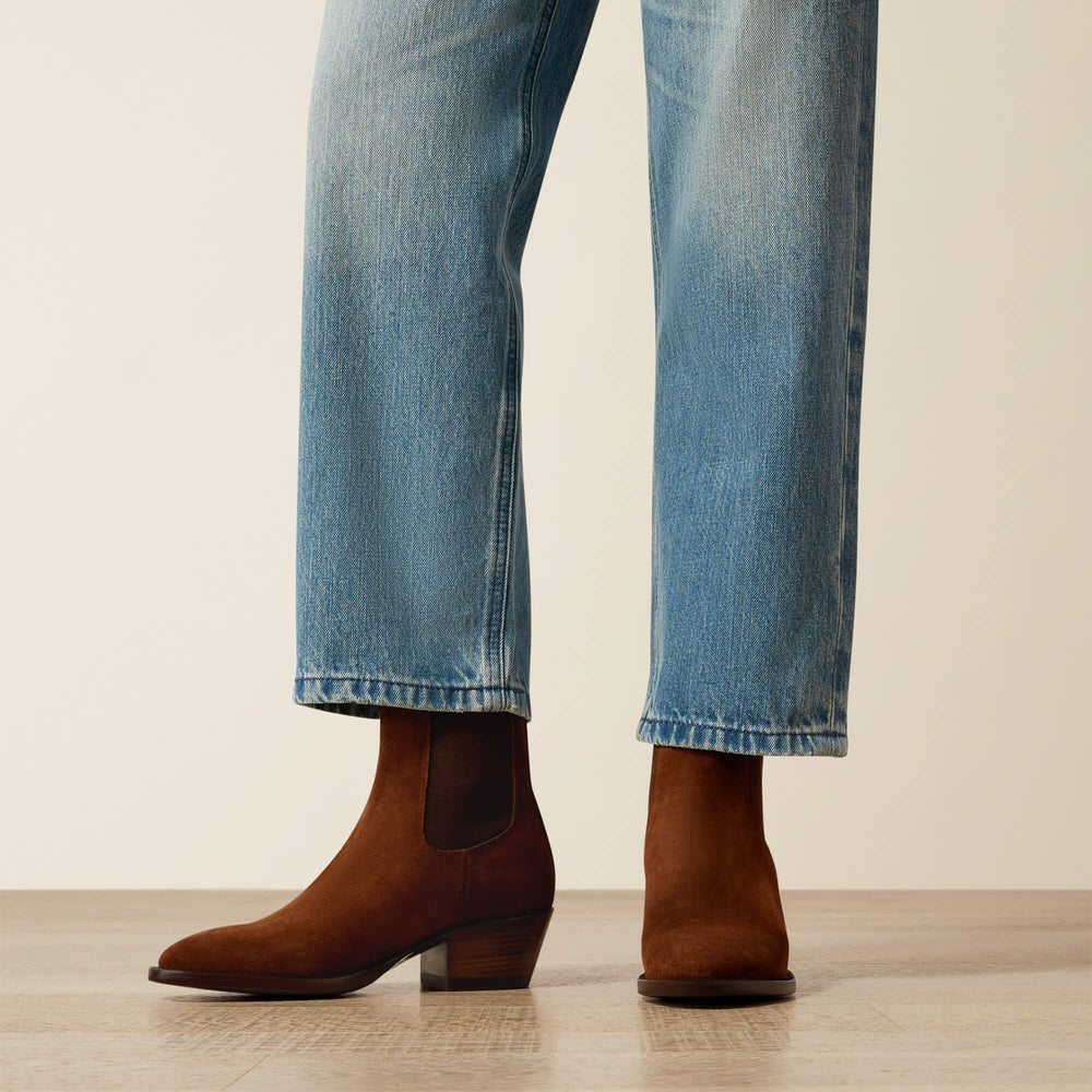 Ultra High Rise Cheyenne Yoke Tomboy Straight Leg Jean