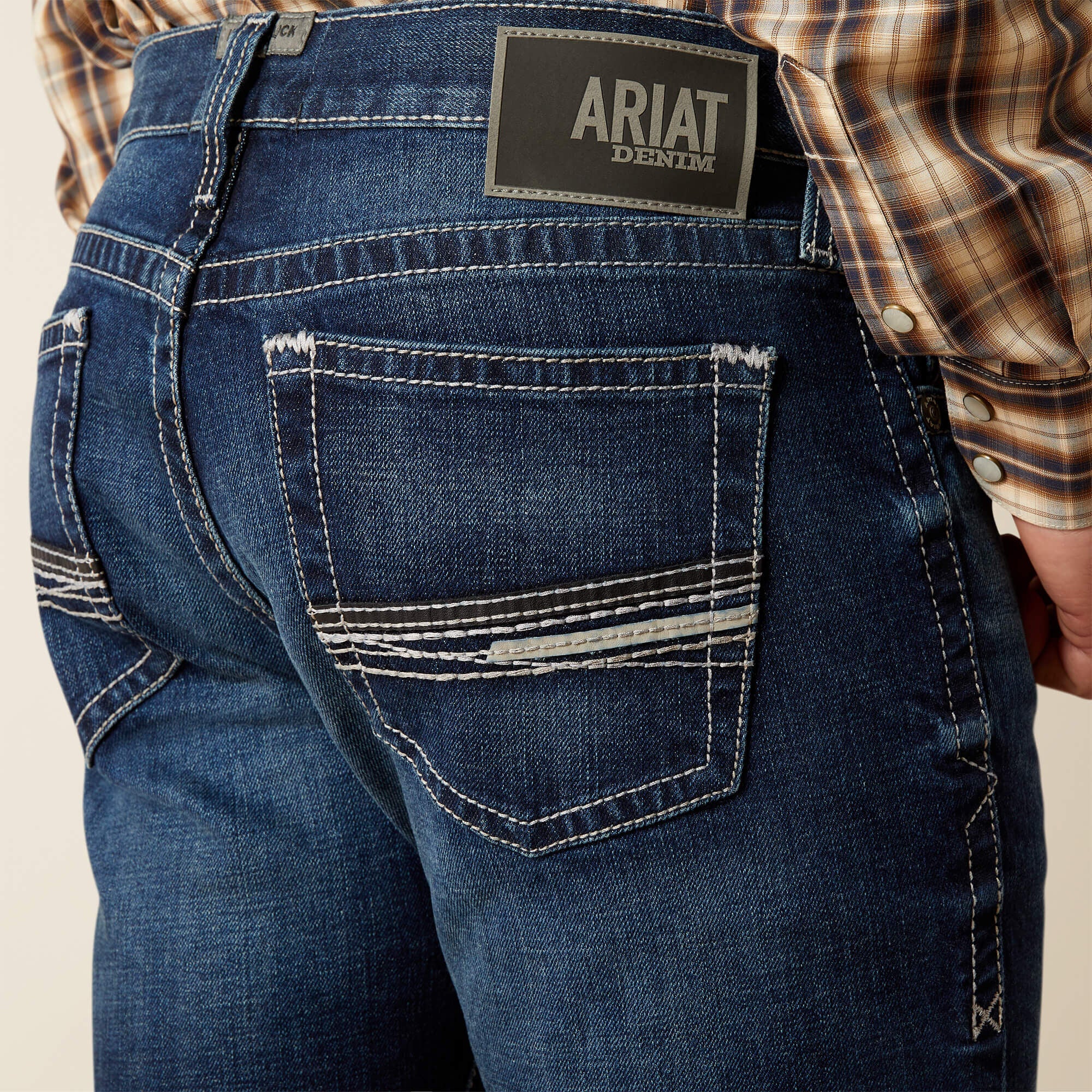 M8 Modern Jason Slim Leg Jeans