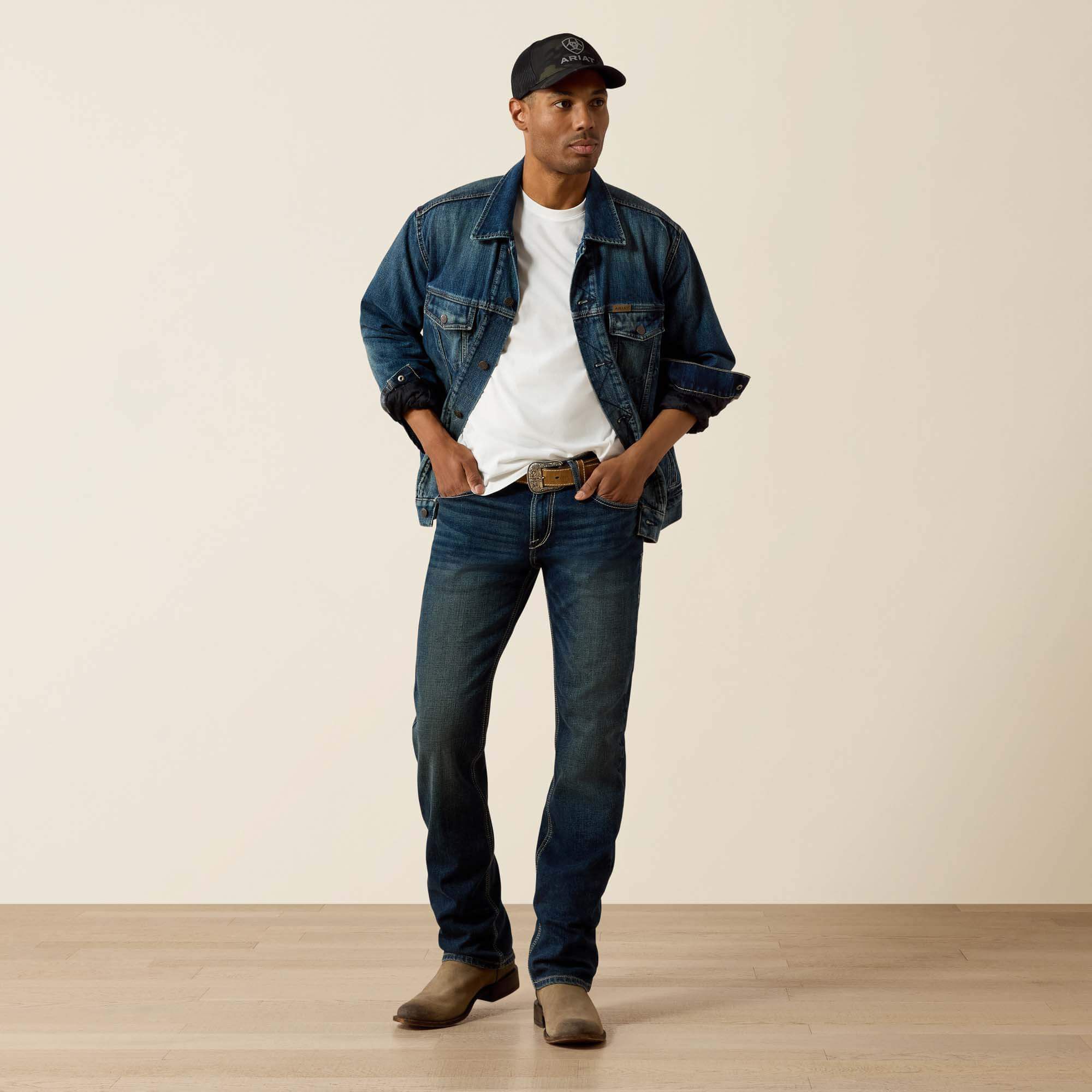 M7 Slim Toro Straight Jean